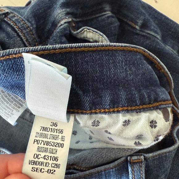 Lucky Brand 221 Straight Dark Wash Russian Gulch Denim Jeans Mens 36 x 32 - Picture 8 of 13